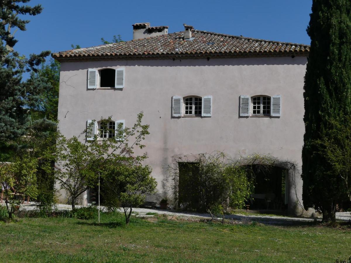 Le Charme D'Une Vieille Bastide Provencale Sollies Pont Exterior photo