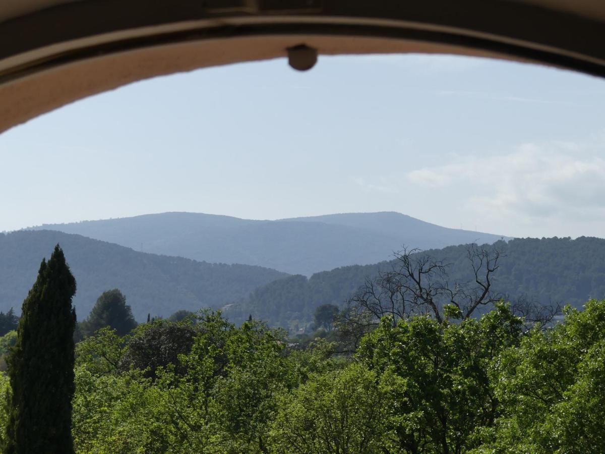Le Charme D'Une Vieille Bastide Provencale Sollies Pont Exterior photo